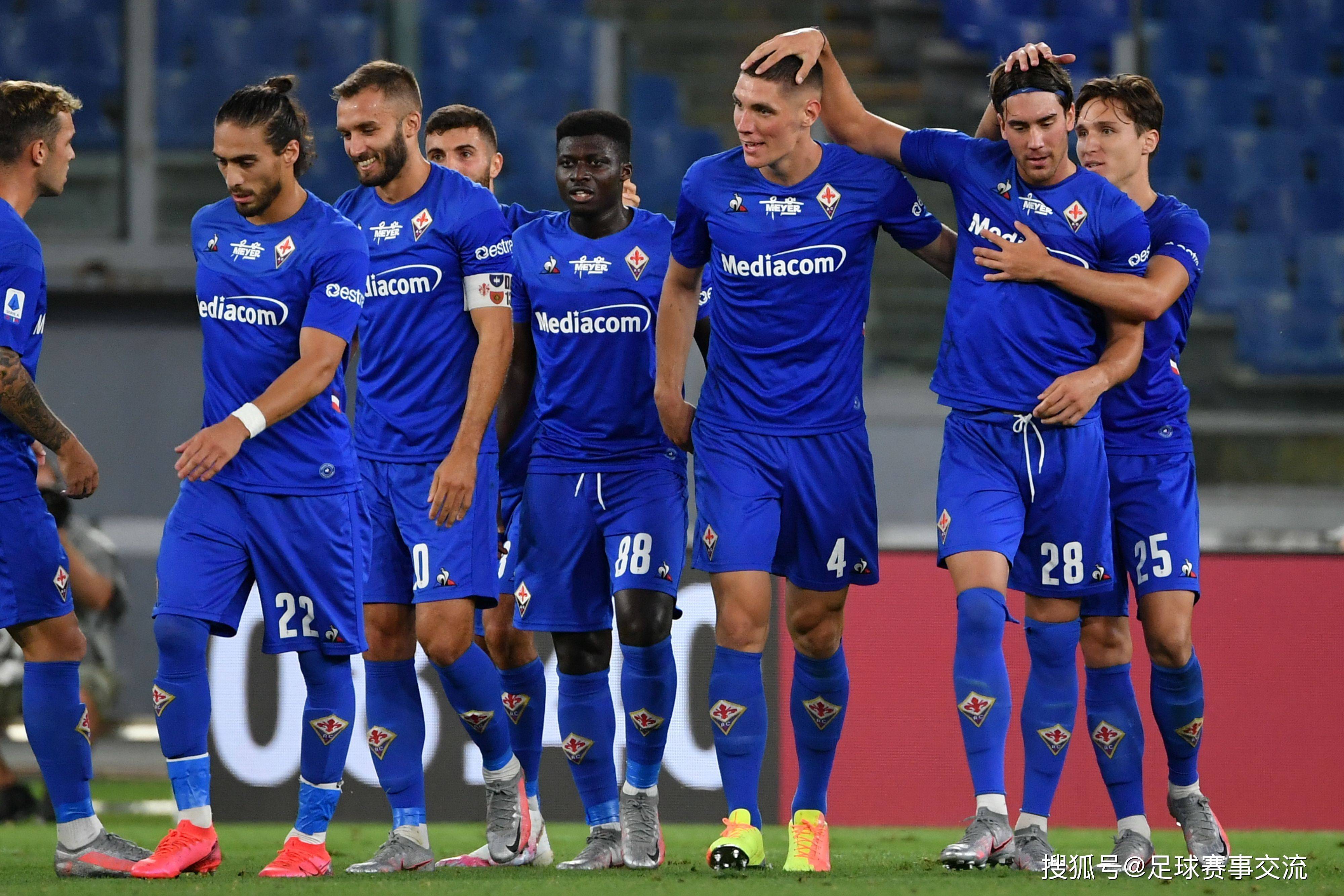 包含尤文图斯队员准备在主场迎来胜利的词条