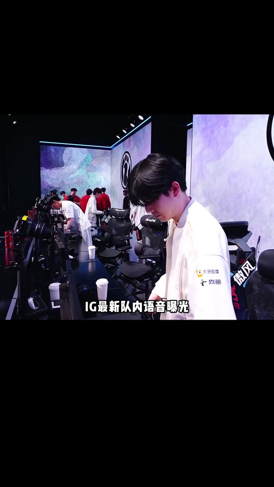 Rookie关键节点败北，日本队带队取胜！